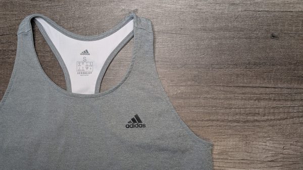 Camiseta deportiva - Image 2