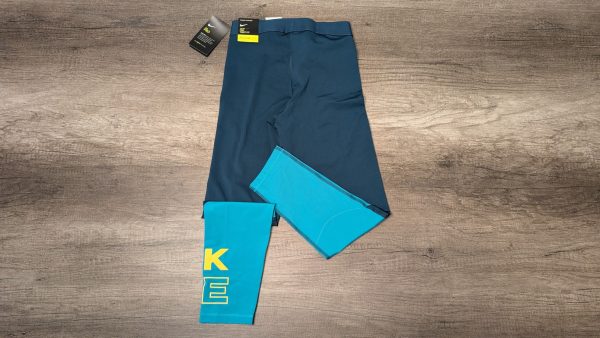 Pantalón deportivo - Image 2